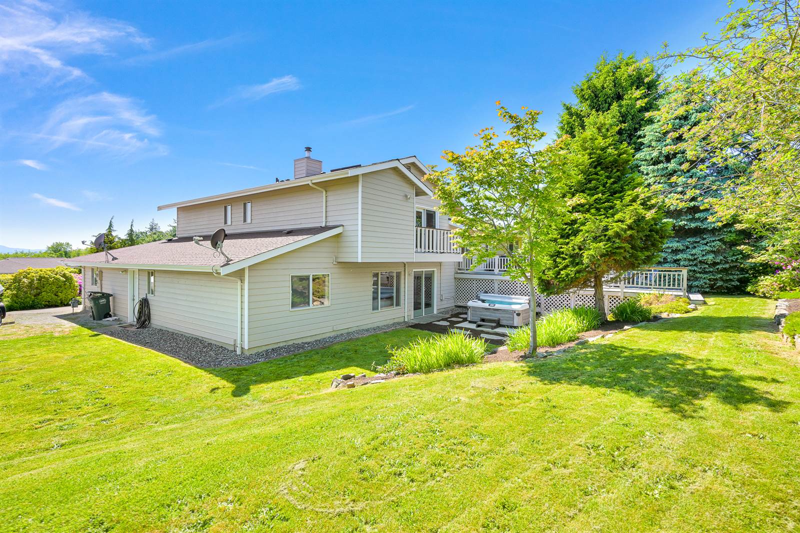 2548 Crescent Street, Ferndale, WA 98248
