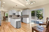 2548 Crescent Street, Ferndale, WA 98248