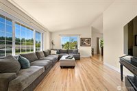 2548 Crescent Street, Ferndale, WA 98248