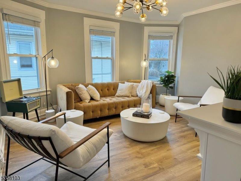 35 Cloverhill Pl, Montclair Township, NJ 07042