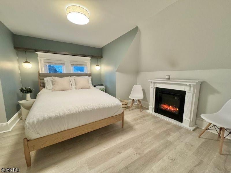 35 Cloverhill Pl, Montclair Township, NJ 07042