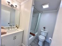 35 Cloverhill Pl, Montclair Township, NJ 07042