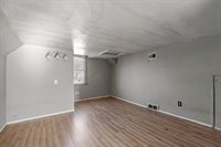 2380 South 16th St, Milwaukee, WI 53215