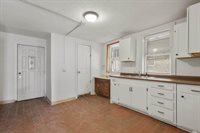 2380 South 16th St, Milwaukee, WI 53215