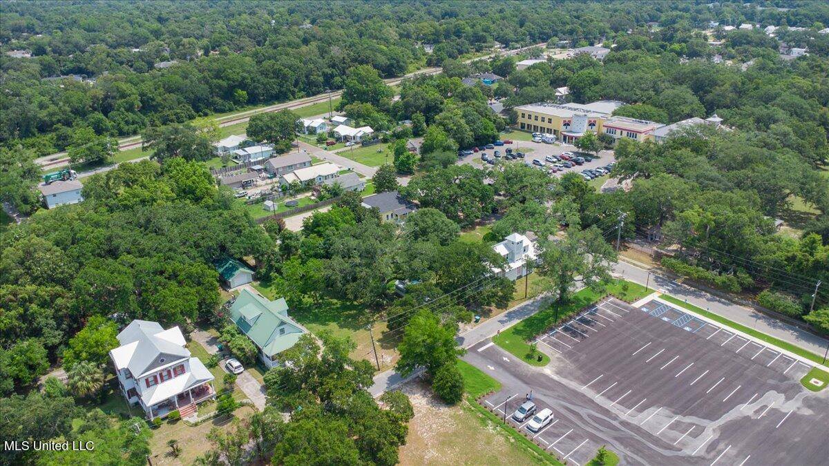 631 Mcintosh Street, Gulfport, MS 39507