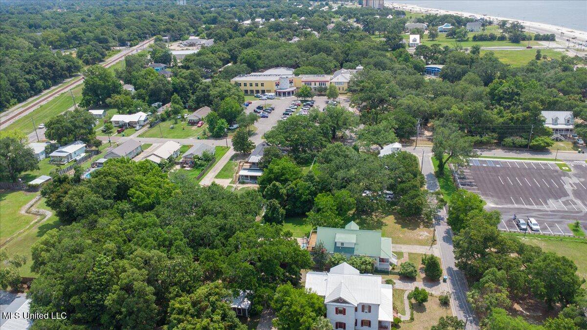 631 Mcintosh Street, Gulfport, MS 39507