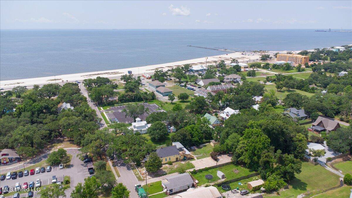 631 Mcintosh Street, Gulfport, MS 39507