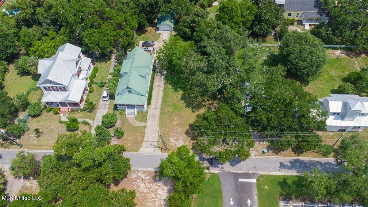 631 Mcintosh Street, Gulfport, MS 39507