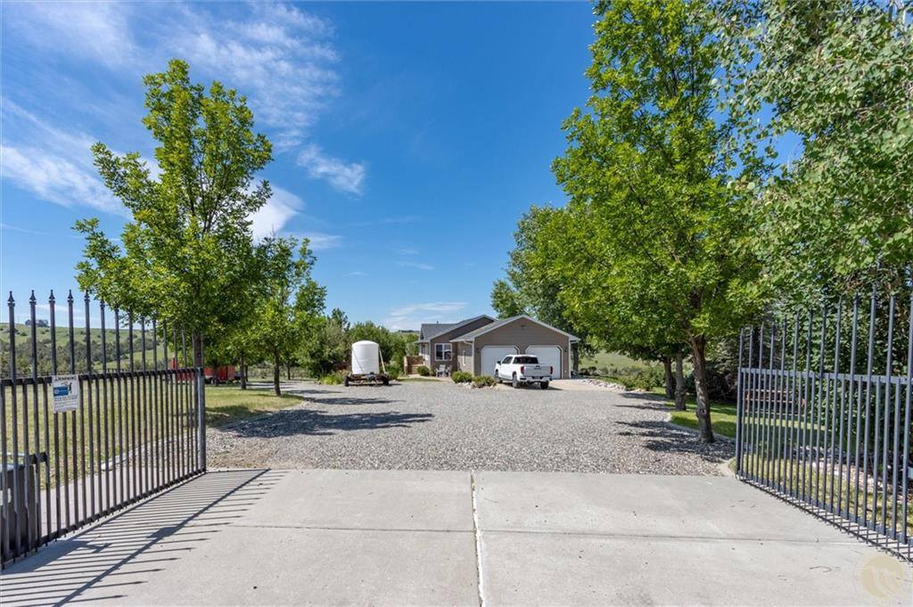 2034 Briarwood Boulevard, Billings, MT 59101