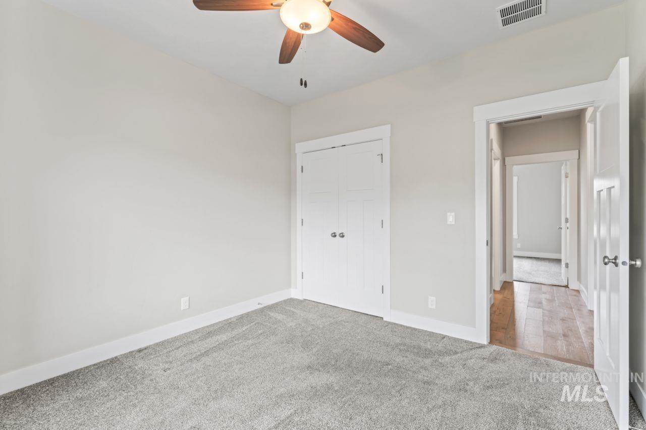 12462 South Sunrise Mist Loop, Nampa, ID 83686