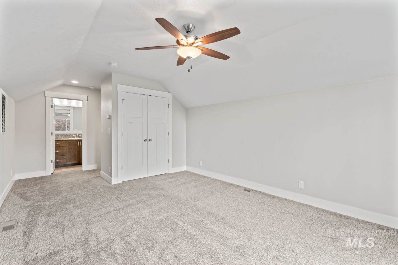 12462 South Sunrise Mist Loop, Nampa, ID 83686