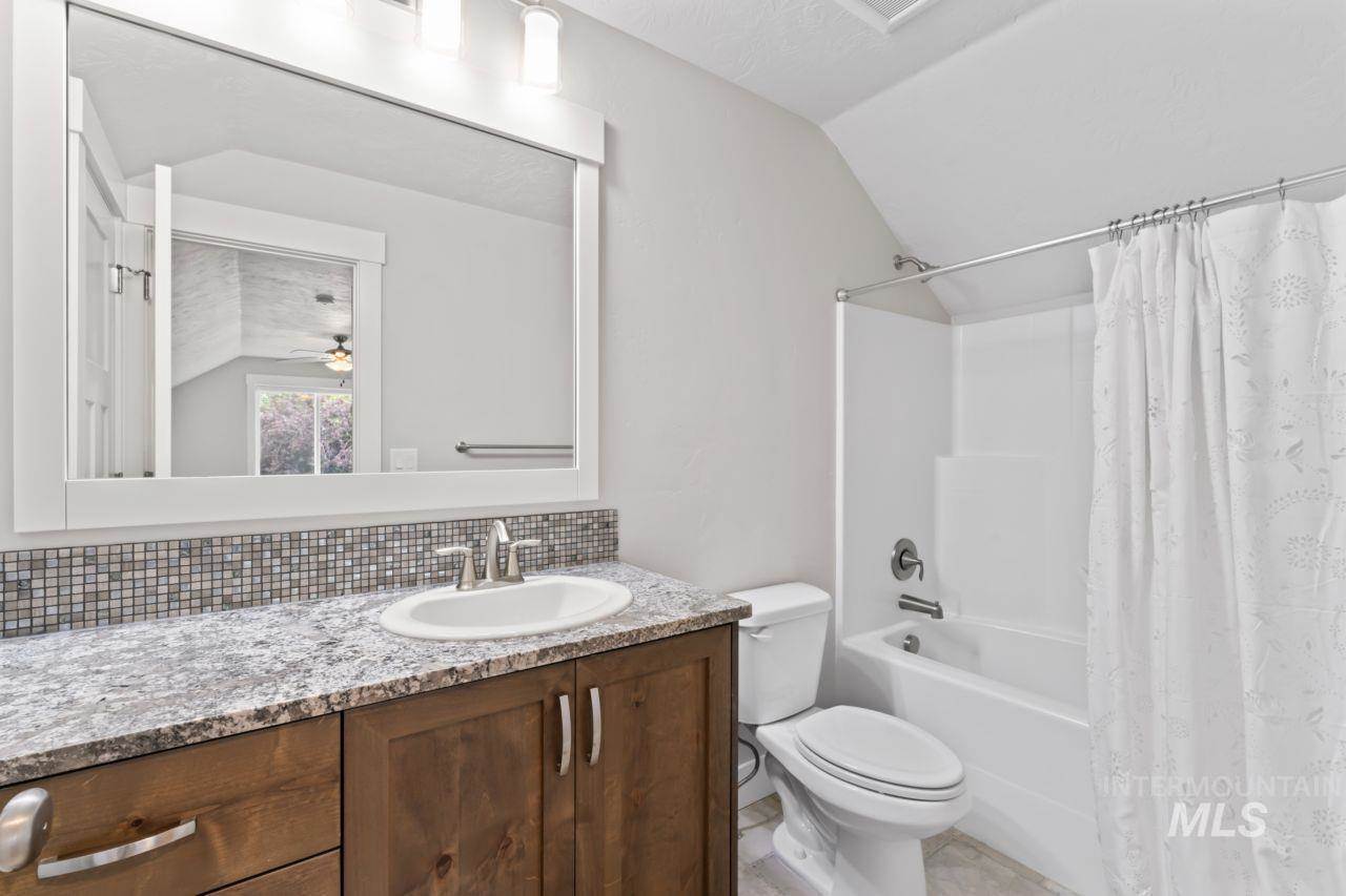 12462 South Sunrise Mist Loop, Nampa, ID 83686