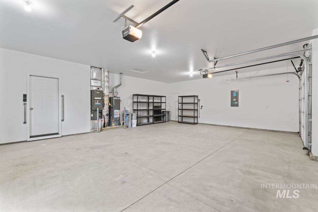 12462 South Sunrise Mist Loop, Nampa, ID 83686