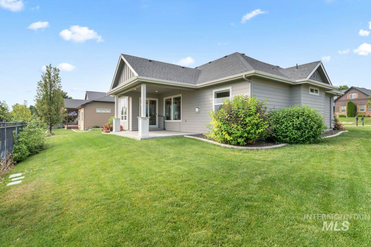 12462 South Sunrise Mist Loop, Nampa, ID 83686