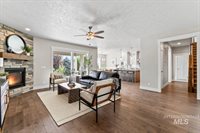 12462 South Sunrise Mist Loop, Nampa, ID 83686