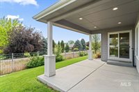 12462 South Sunrise Mist Loop, Nampa, ID 83686