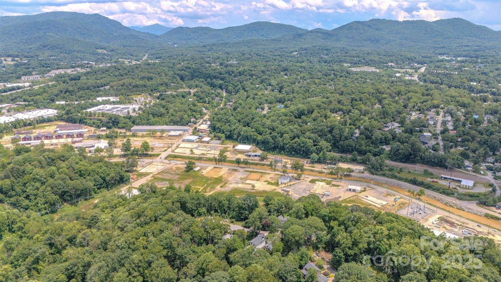 99999 Westchester Drive, Asheville, NC 28803