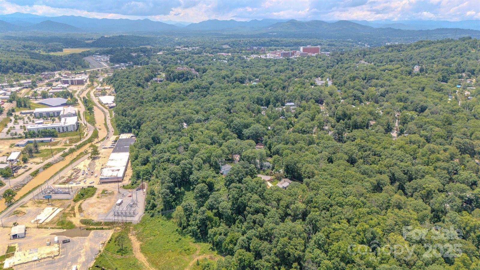 99999 Westchester Drive, Asheville, NC 28803