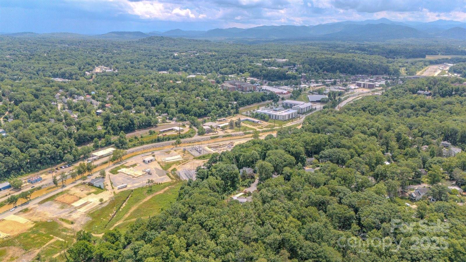 99999 Westchester Drive, Asheville, NC 28803