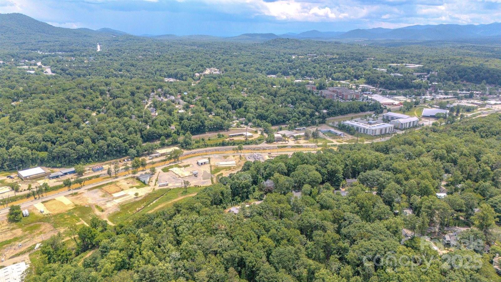 99999 Westchester Drive, Asheville, NC 28803