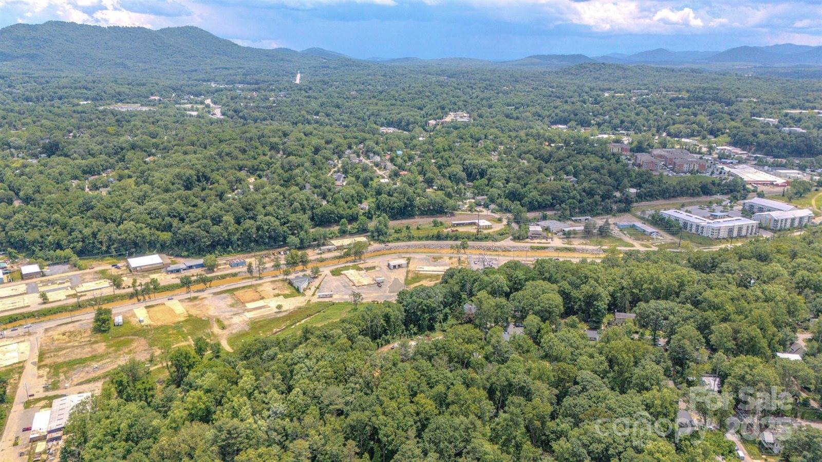 99999 Westchester Drive, Asheville, NC 28803