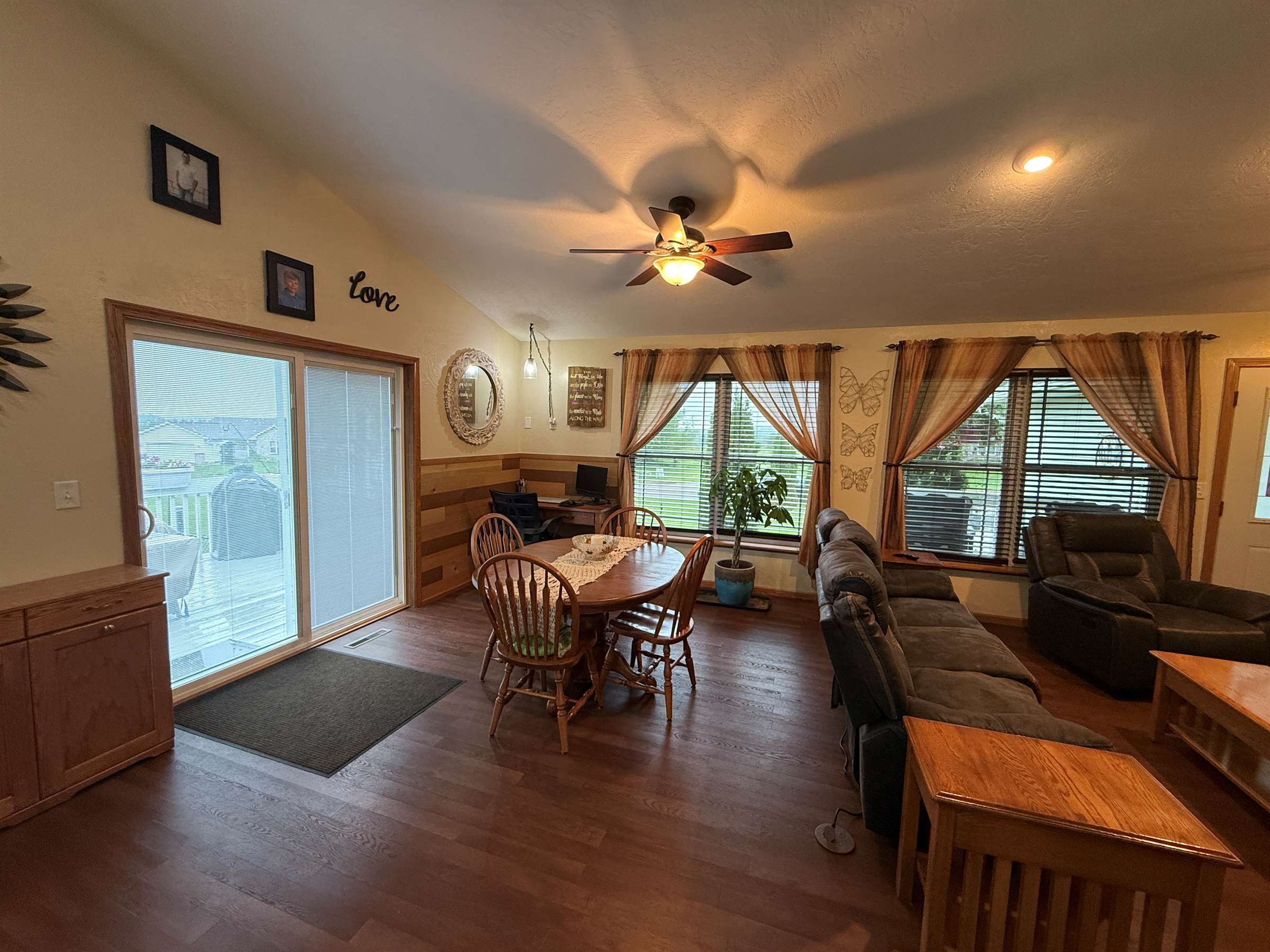 1500 Delmore Drive, Merrill, WI 54452