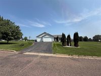 1500 Delmore Drive, Merrill, WI 54452