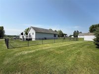 1500 Delmore Drive, Merrill, WI 54452