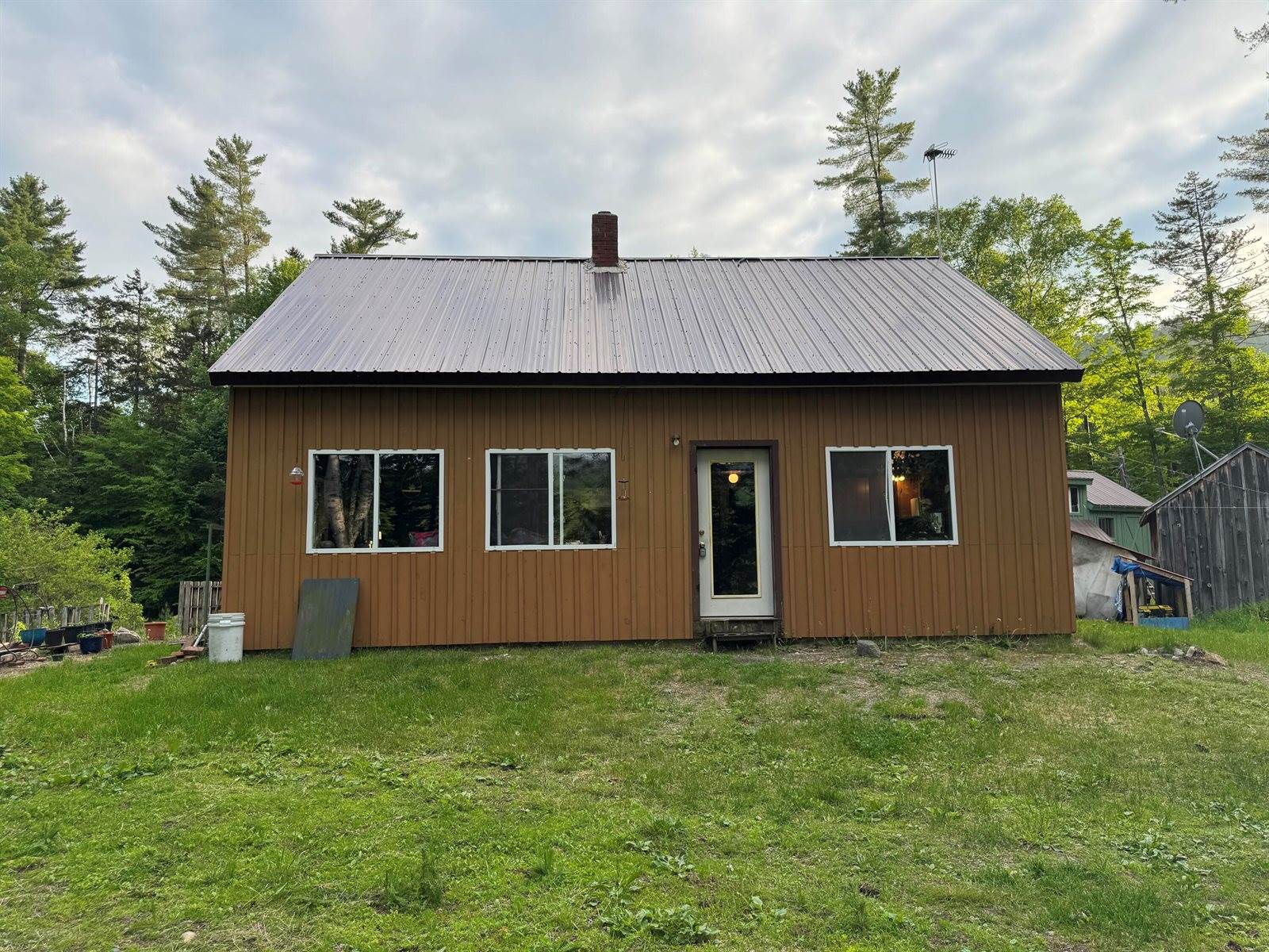 1215 Elliotsville Road, Elliottsville Township, ME 04443