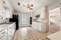 333 Bluebonnet Circle, McGregor, TX 76657