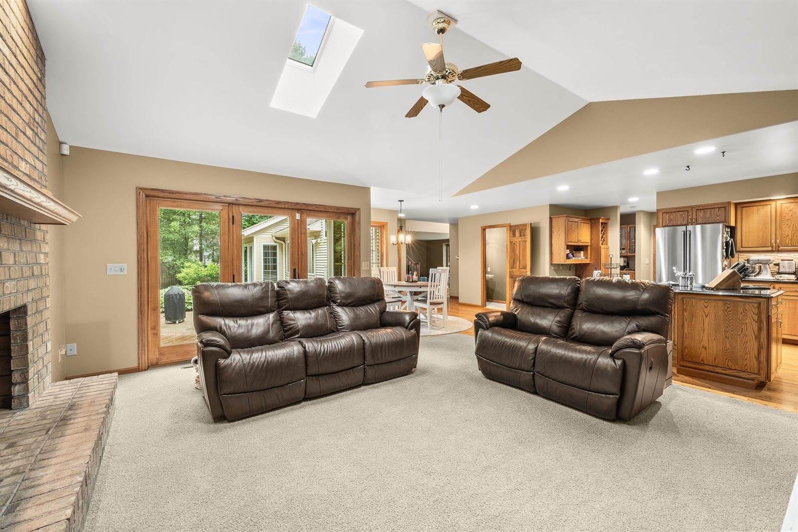 2621 Russet Drive, Plover, WI 54467
