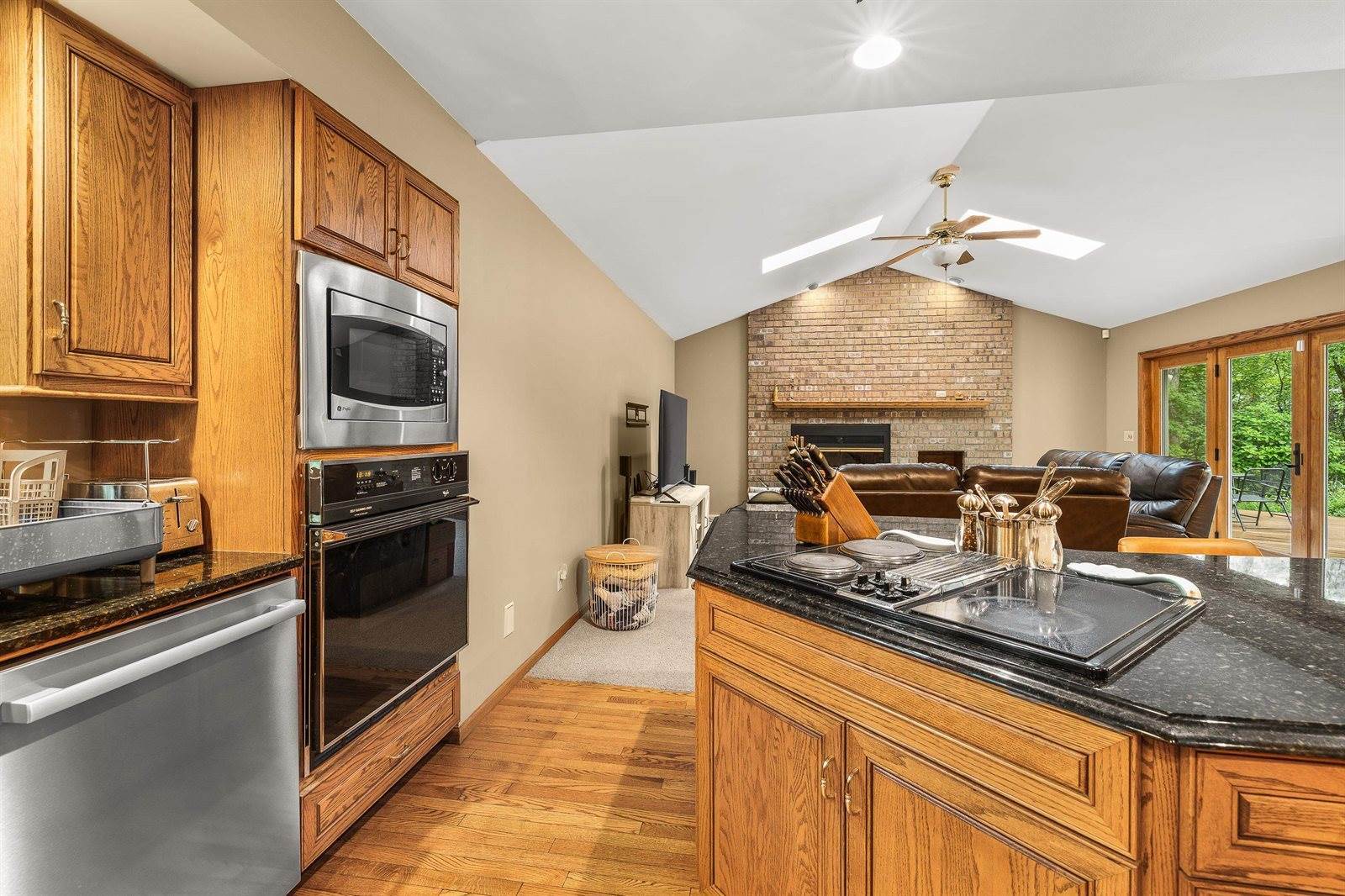 2621 Russet Drive, Plover, WI 54467