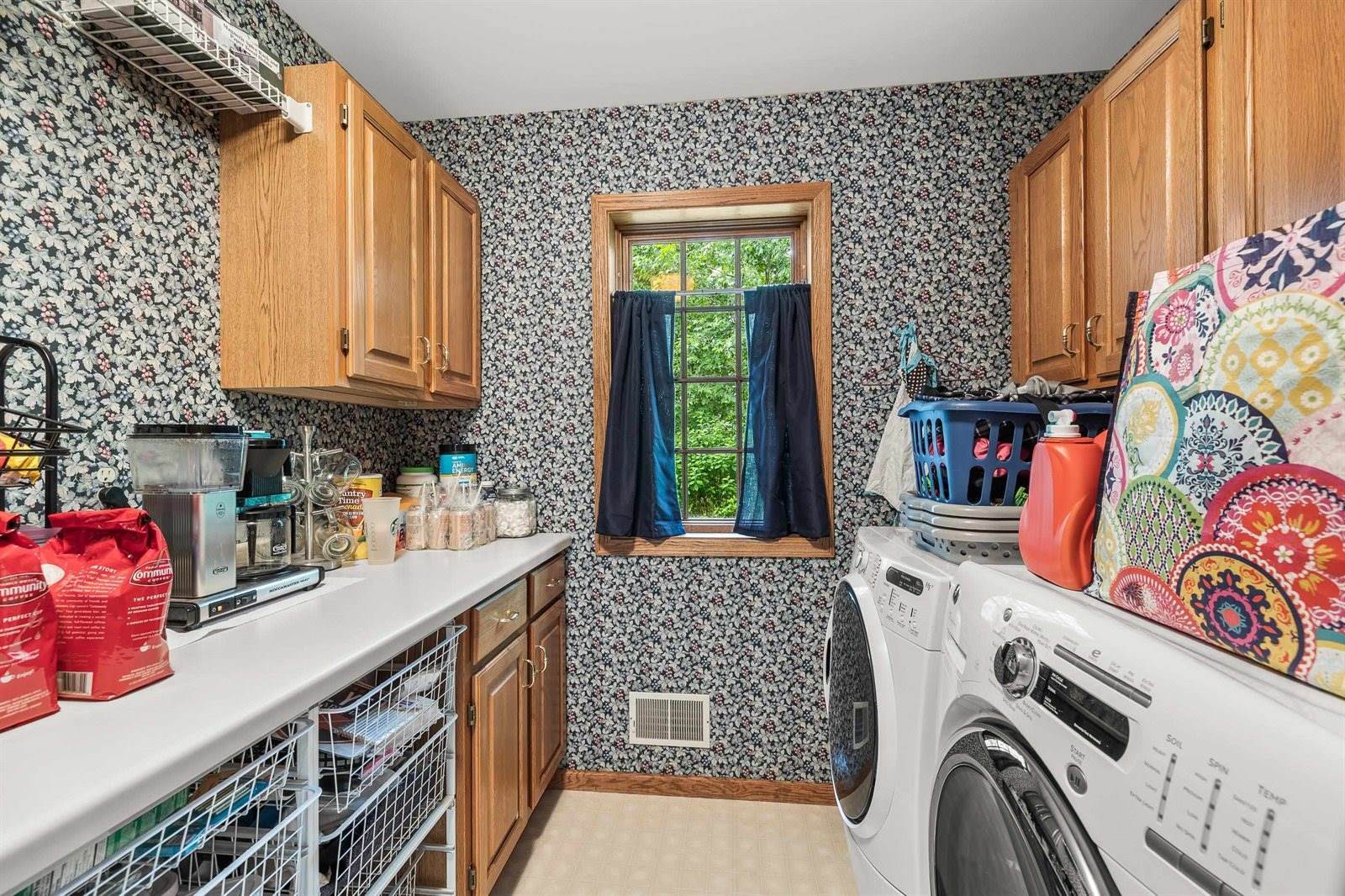 2621 Russet Drive, Plover, WI 54467