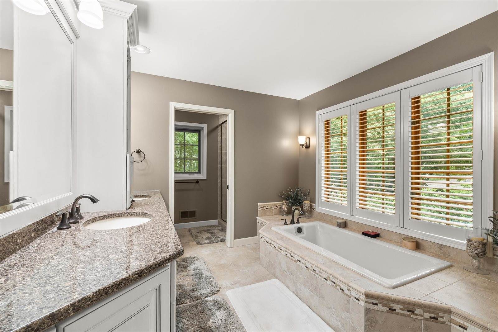 2621 Russet Drive, Plover, WI 54467