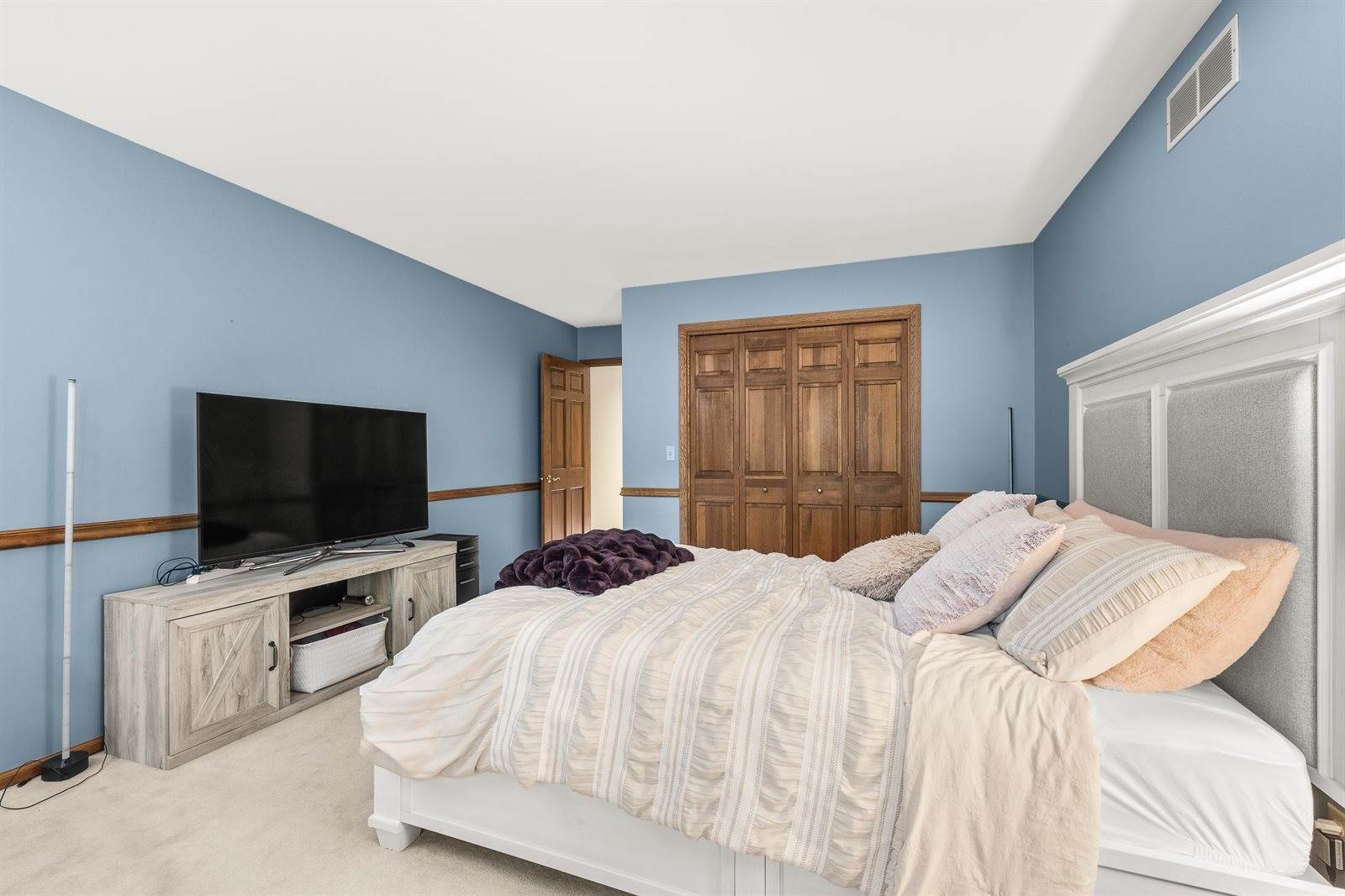 2621 Russet Drive, Plover, WI 54467