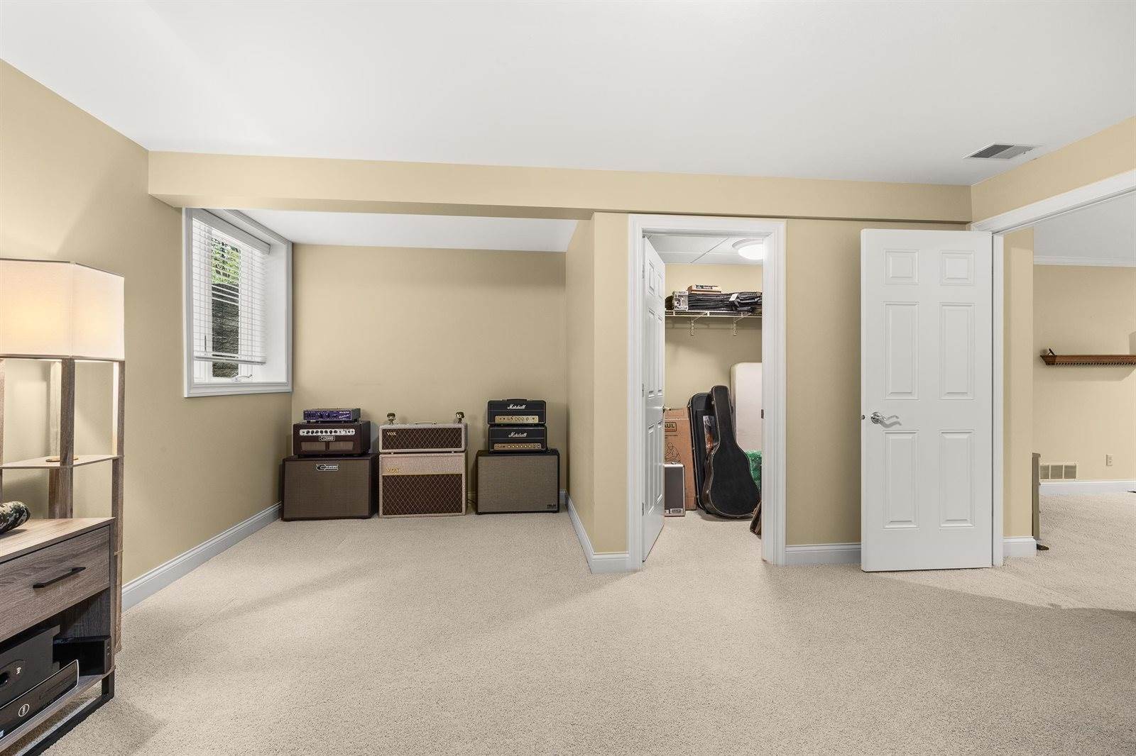 2621 Russet Drive, Plover, WI 54467