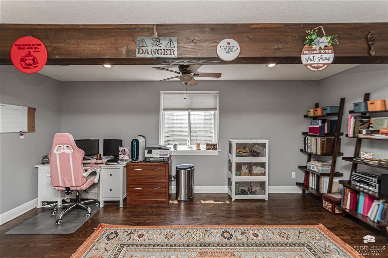 9104 Llara Circle, Manhattan, KS 66502