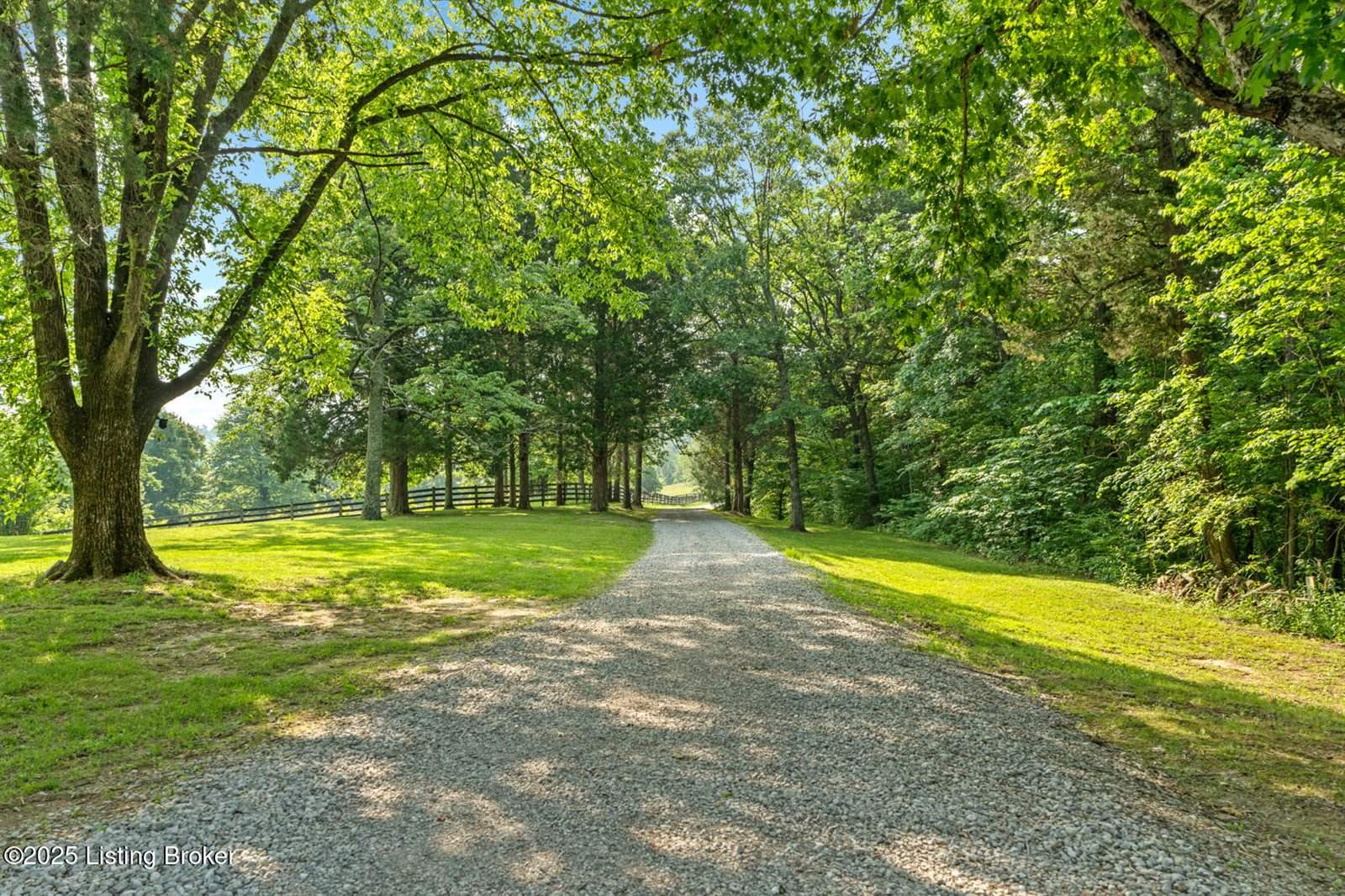 410 Cedar Flat Rd, Battletown, KY 40104