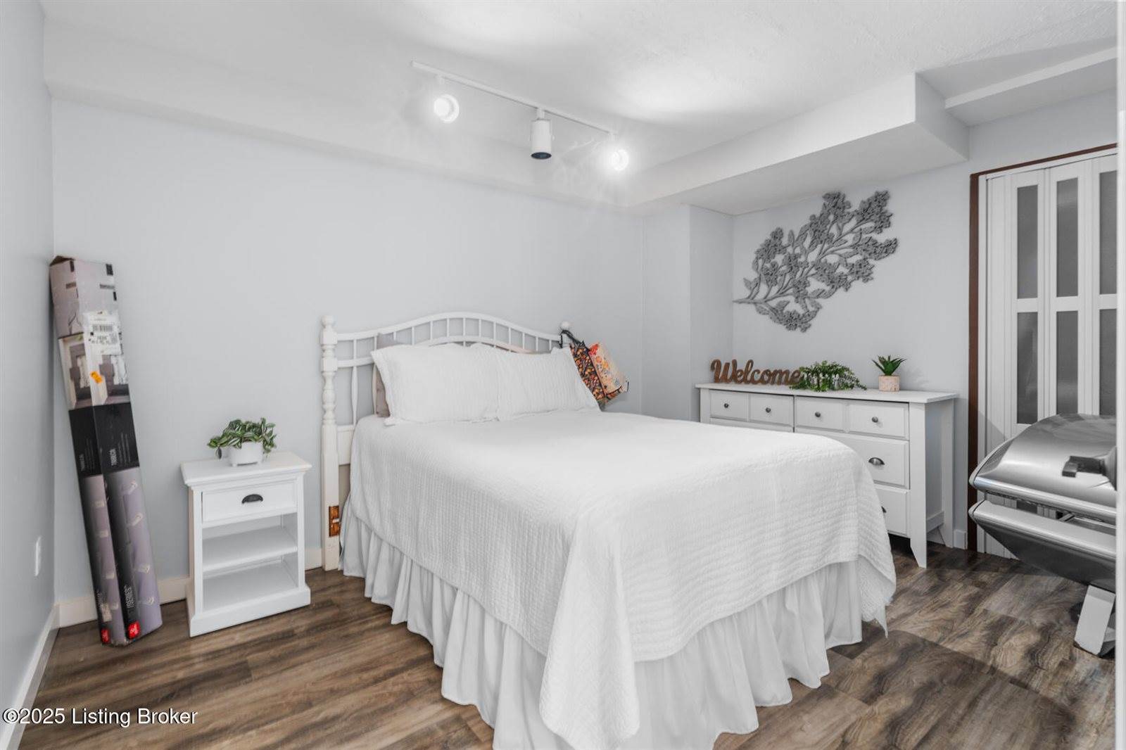 410 Cedar Flat Rd, Battletown, KY 40104