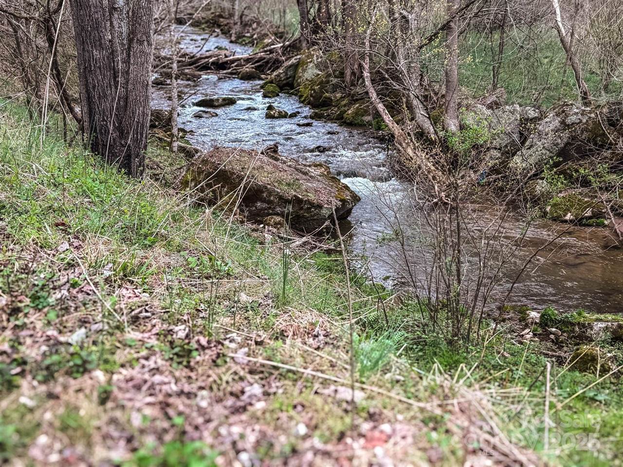 902 Spillcorn Road, Marshall, NC 28753