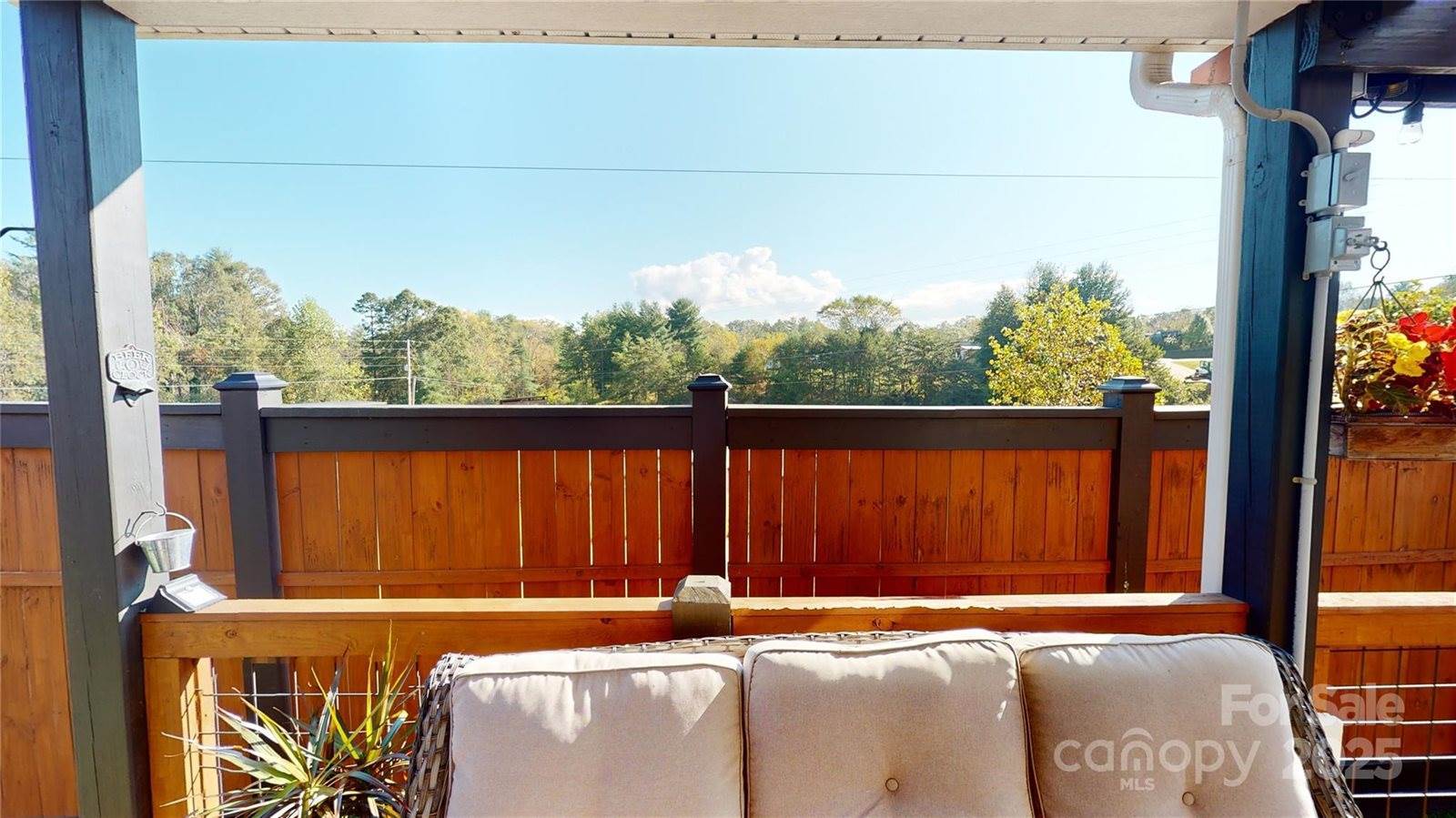 7 Sage Crest Loop, Weaverville, NC 28787