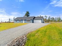 278 Merrill Road, Levant, ME 04456