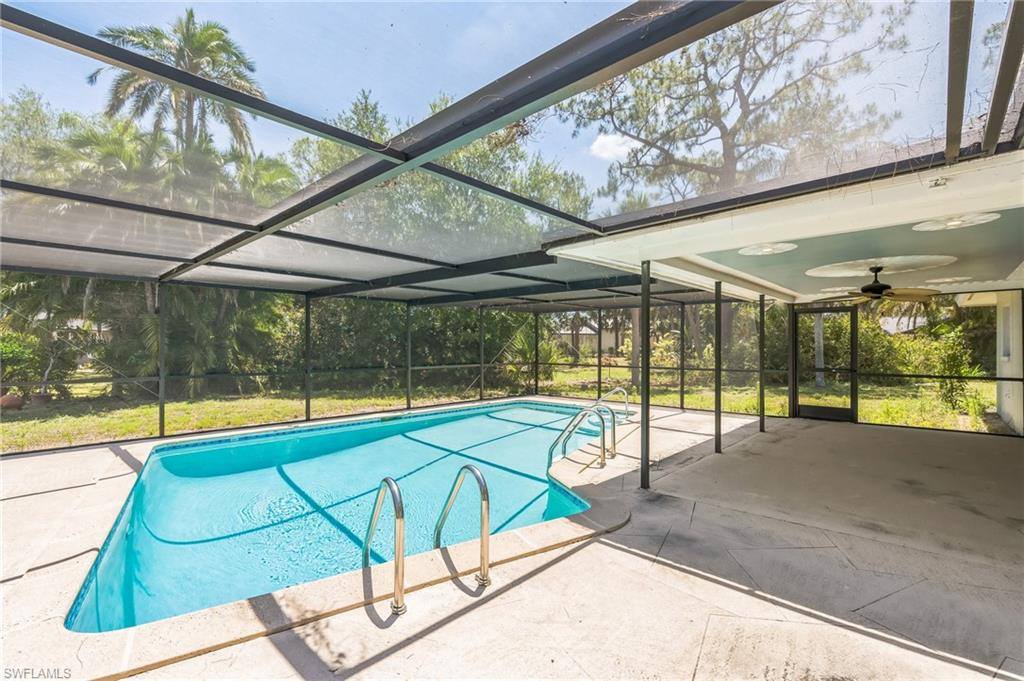 13724 River Forest Dr, Fort Myers, FL 33905