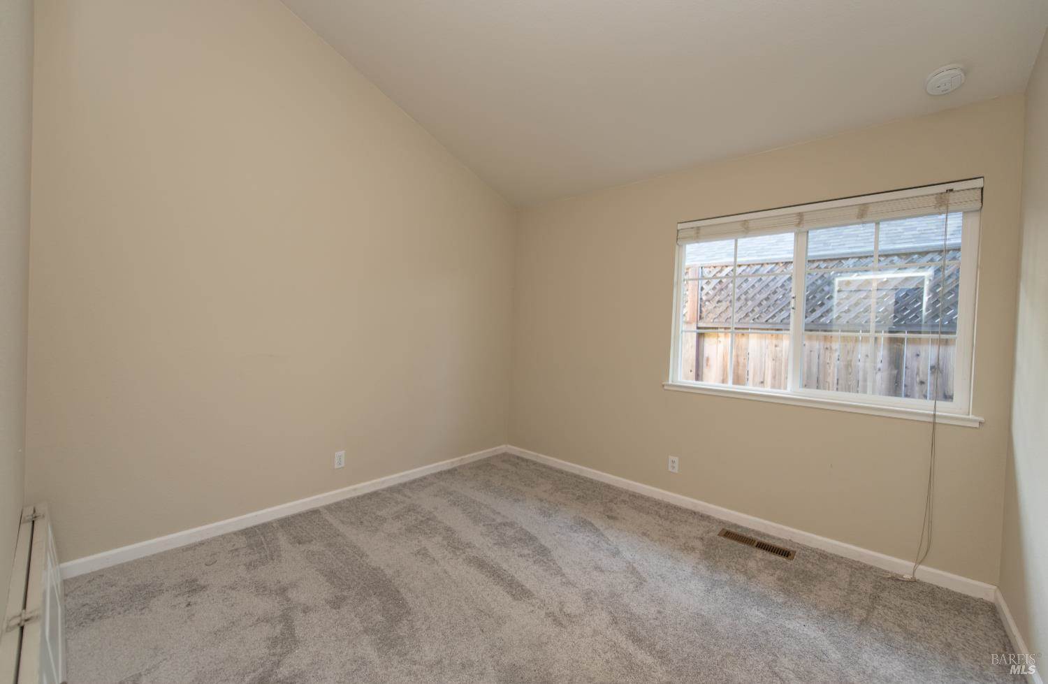 135 Furber Lane, Cloverdale, CA 95425