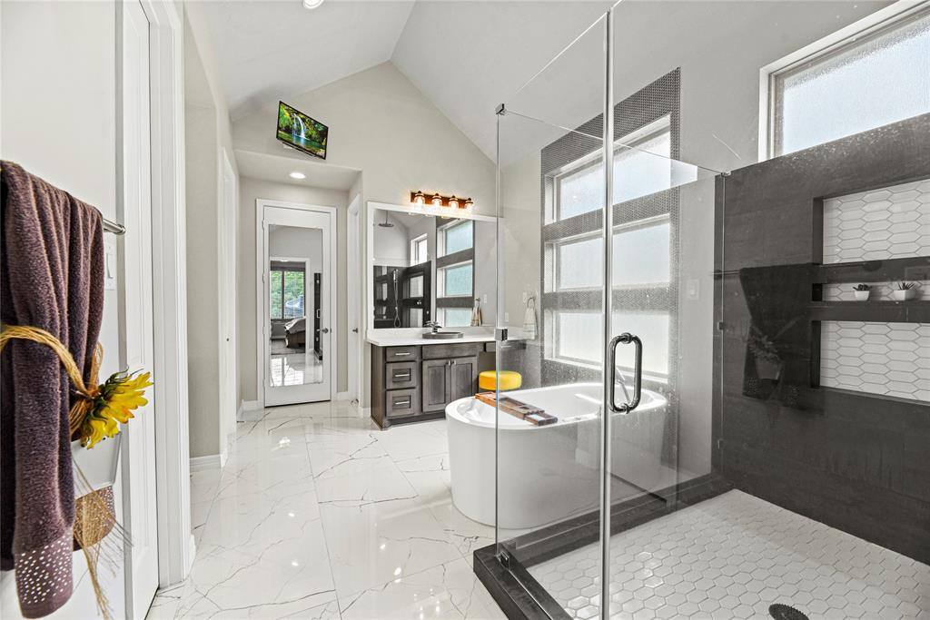 19606 Lone Tupelo Court, Cypress, TX 77433