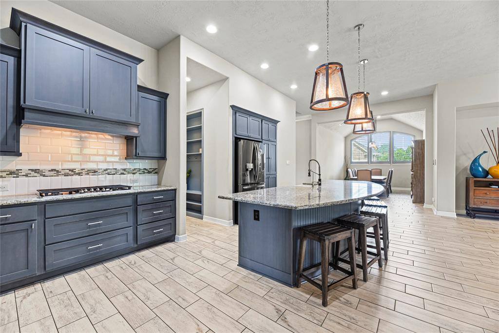 19606 Lone Tupelo Court, Cypress, TX 77433