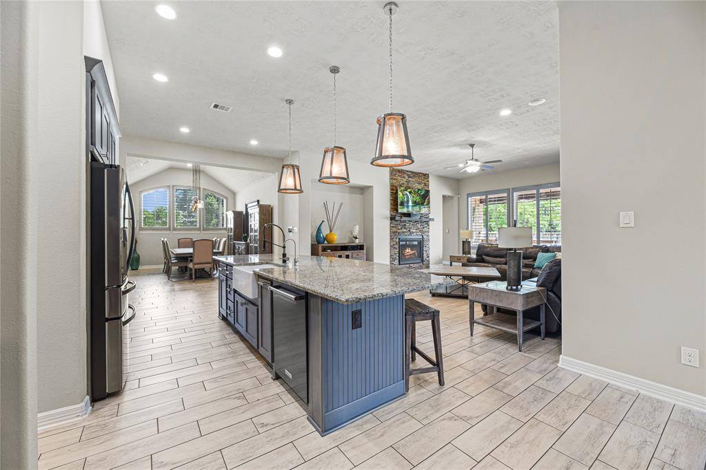 19606 Lone Tupelo Court, Cypress, TX 77433