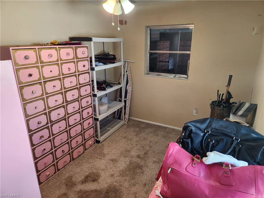 2206 Wyandotte Ave, Alva, FL 33920