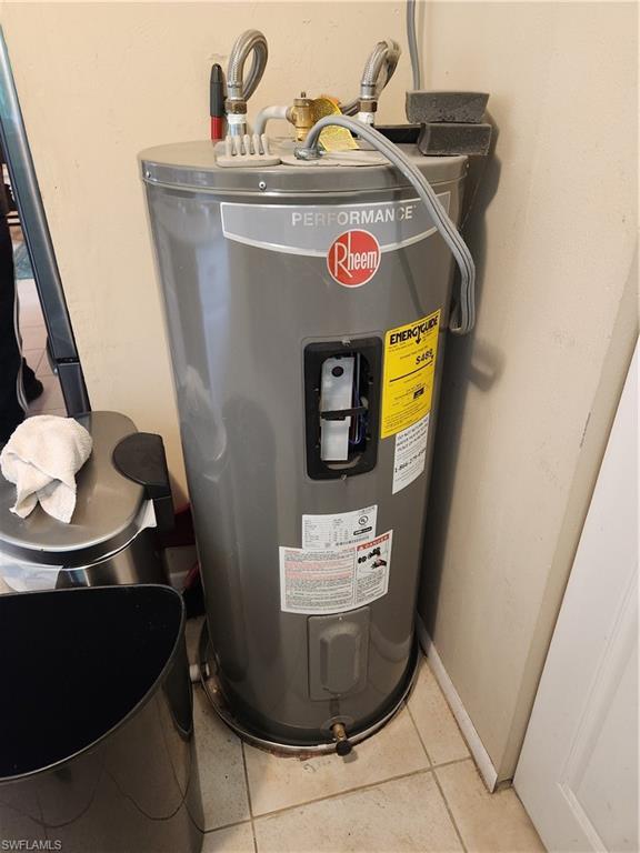 2206 Wyandotte Ave, Alva, FL 33920