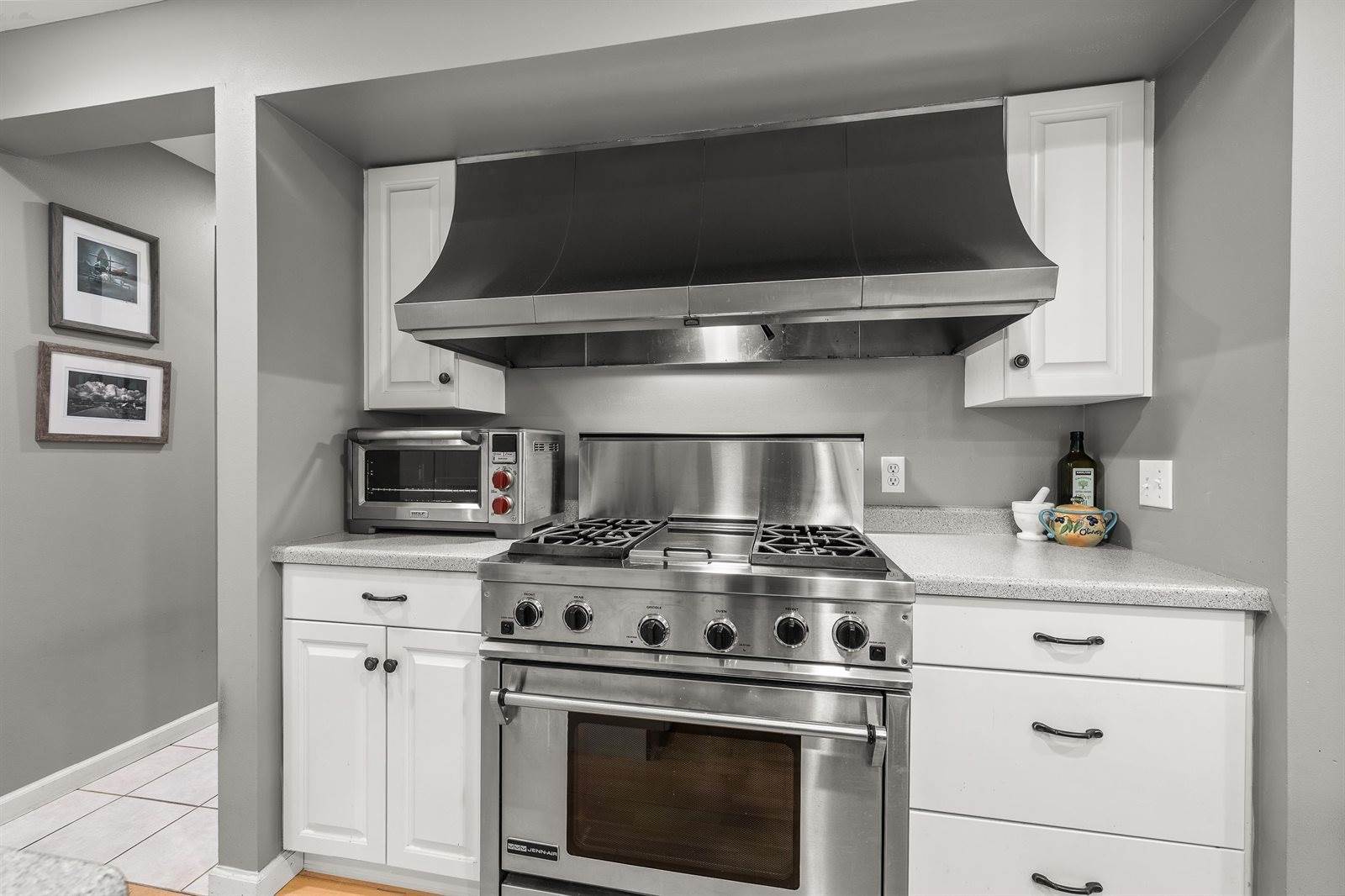 544 Maple Bluff Road, Stevens Point, WI 54482